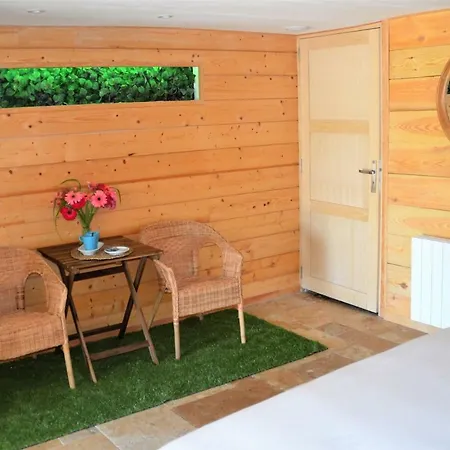 Miradour Bed & Breakfast