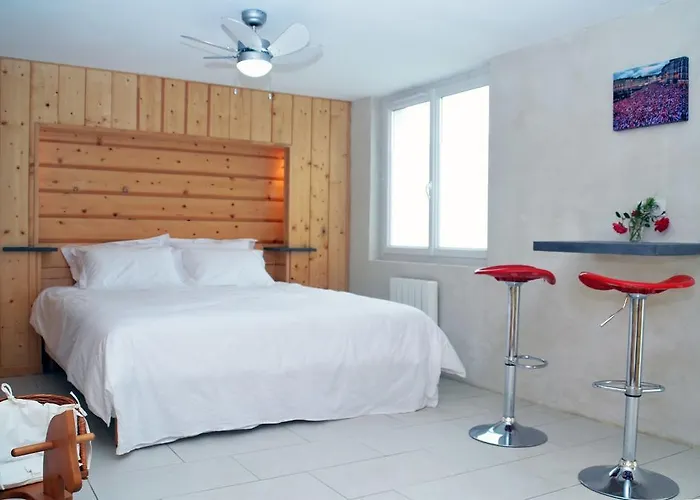 Bed & Breakfast Miradour 3*